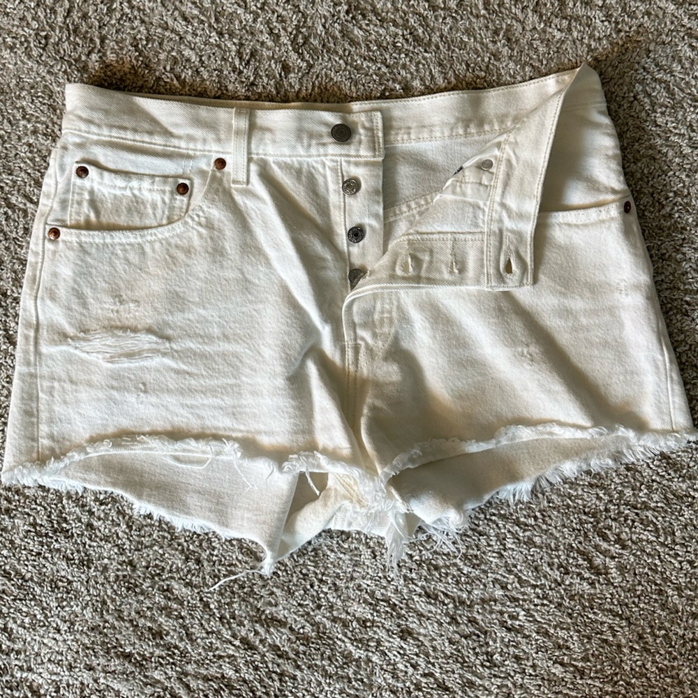White Cutoff Levi Jean Shorts